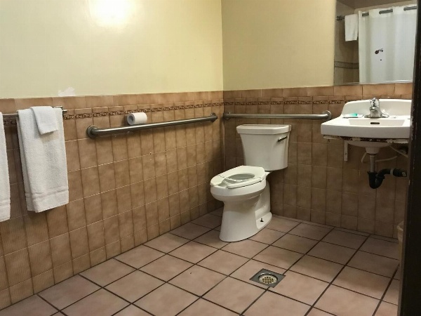 Penginapan Pelancong image 4