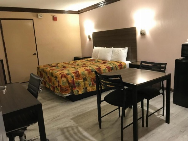 Penginapan Pelancong image 5